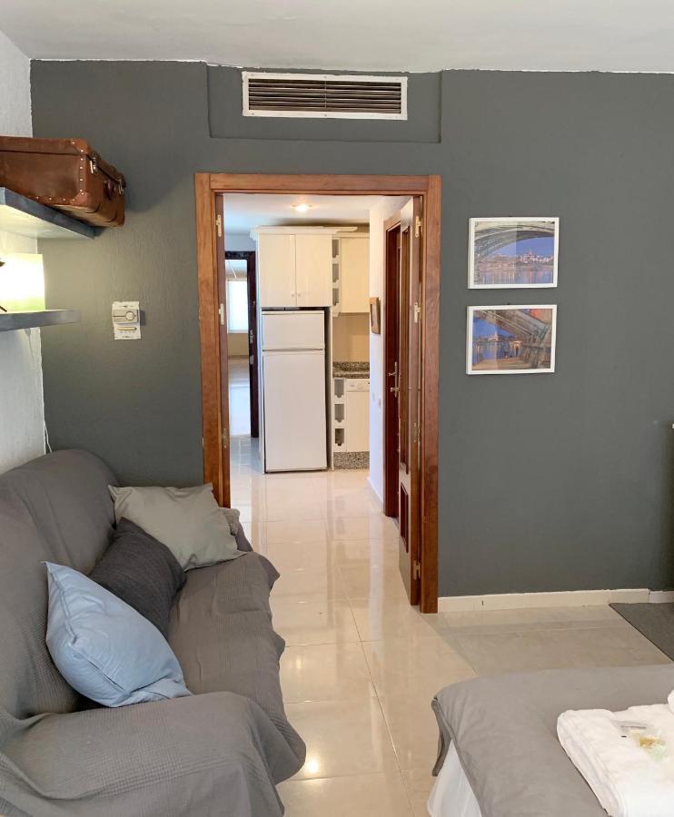 Apartamentos Rg Resitur Севиля Екстериор снимка
