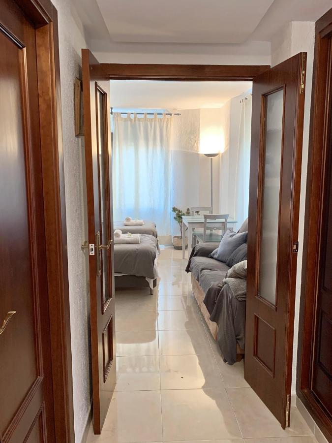 Apartamentos Rg Resitur Севиля Екстериор снимка